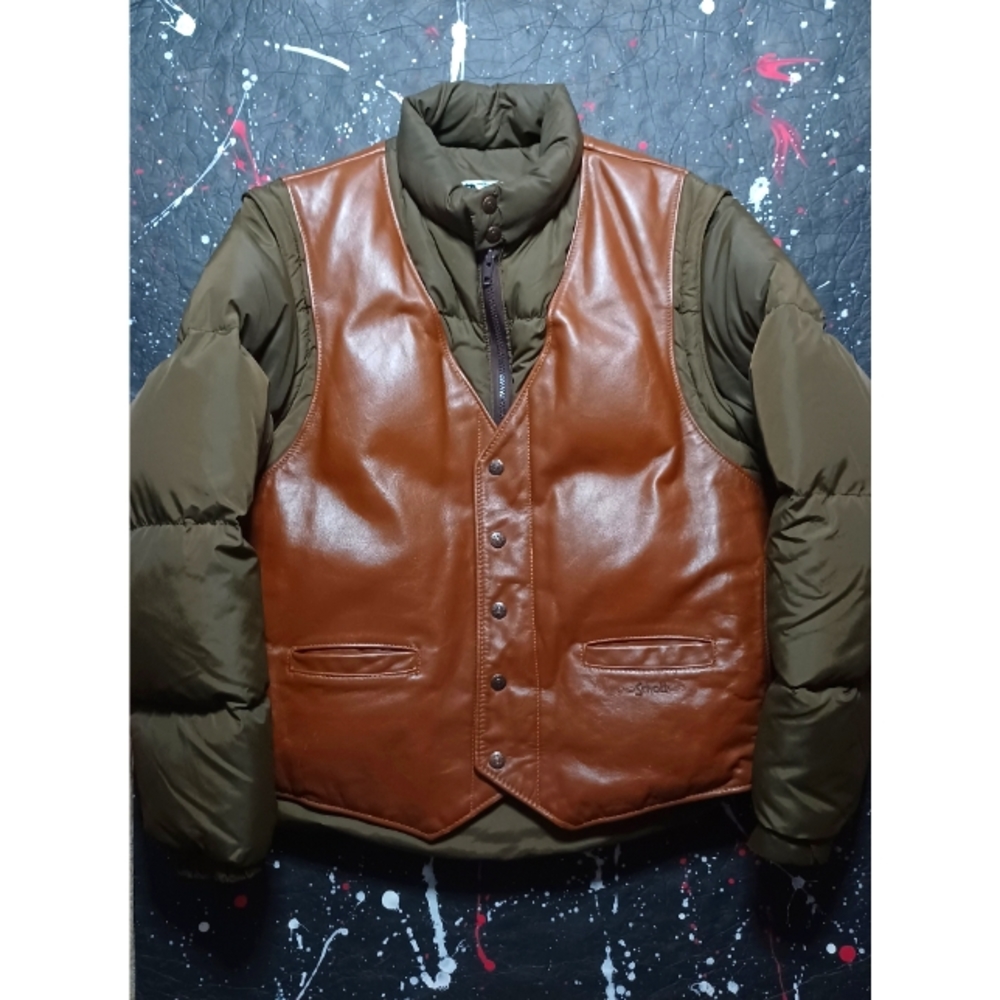 Schott NYC vintage 70s distressed leather down puffer hunting jacket / vest RARE